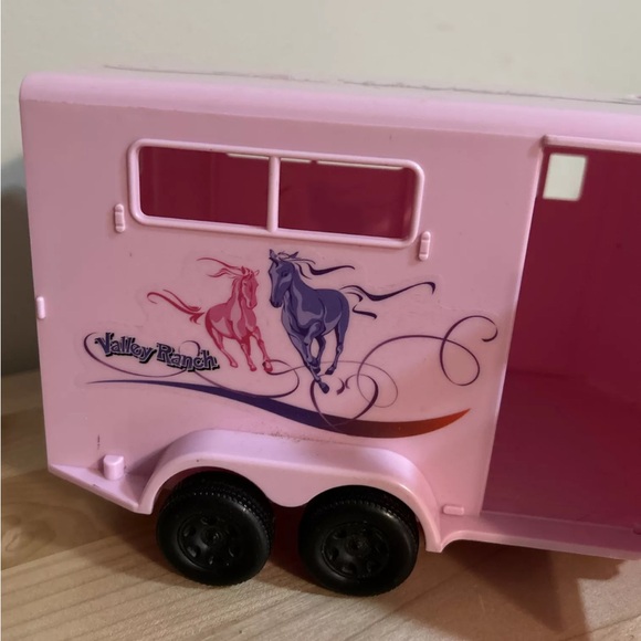 Pink Valley Ranch Horse Trailer GUC *Trailer Only - Picture 4 of 12